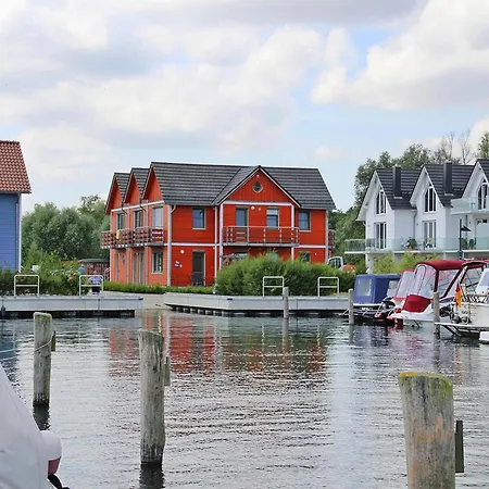 In Plau Am Mit Terrasse Διαμέρισμα